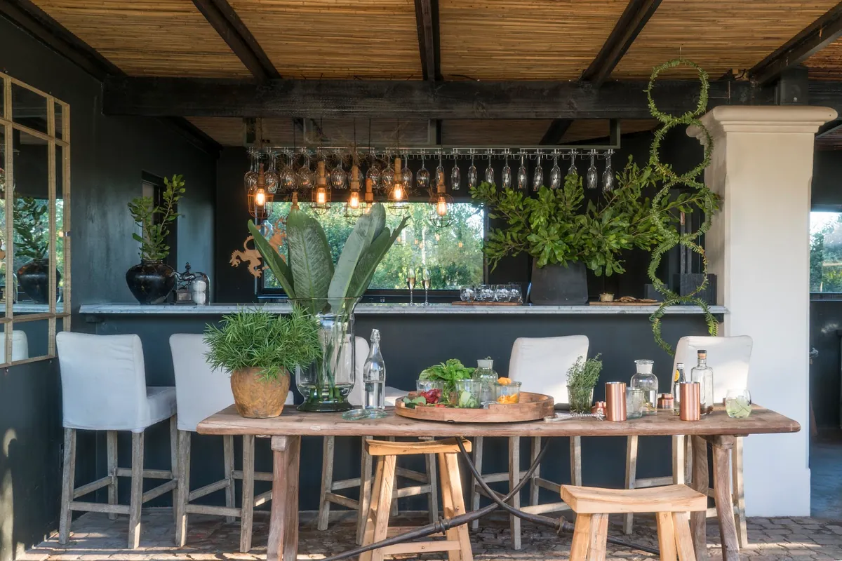 Covered bar and dining terrace at Newstead Wine Estate, The Crags