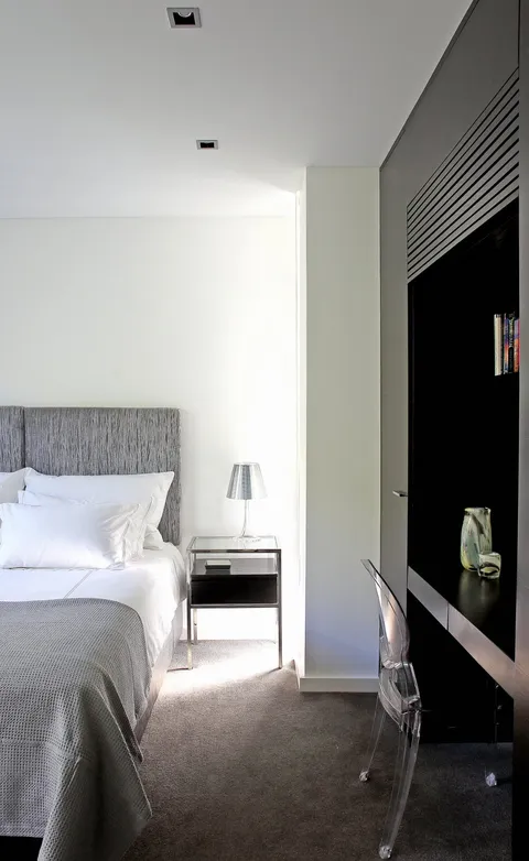 4 bedroom apartment to rent in Camps Bay, photo 16